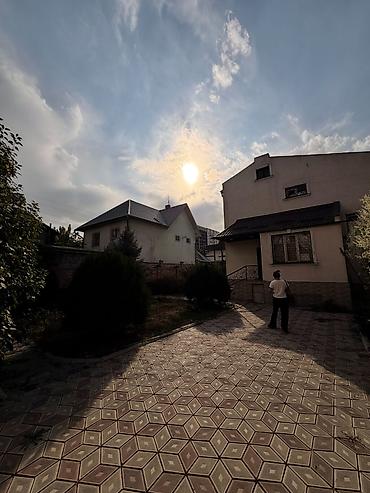 Үйлөрдү ижарага берүү: 220 м², 5 бөлмө, Таш-Рабат СБ, Жаныбарлары жок — 3