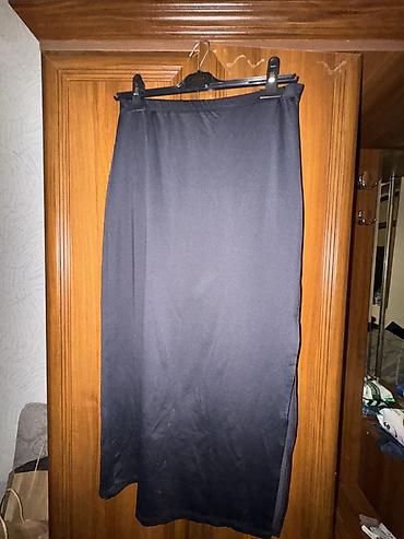 Qara ətək Koton etek razrezli midi - Model: düz kəsim, minimal