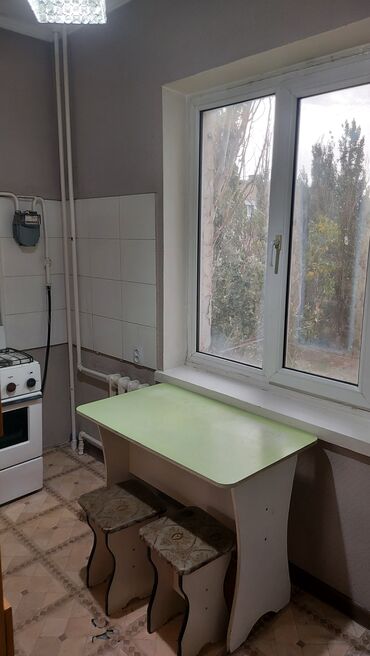 жилой комплекс фрунзе: 1 бөлмө, 34 кв. м, 105-серия, 5 кабат, Эски ремонт