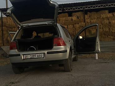 ешка немка: Volkswagen Golf: 1998 г., 2 л, Автомат, Бензин, Хэтчбэк — 4