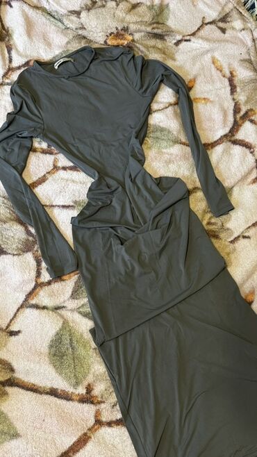 Gündəlik donlar: Gündəlik don, Maksi, PULL&BEAR, S (EU 36)