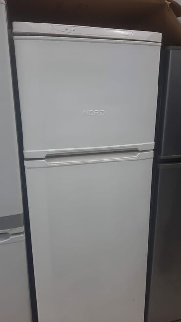 купить недорого холодильник б у: Холодильник Nord, Двухкамерный