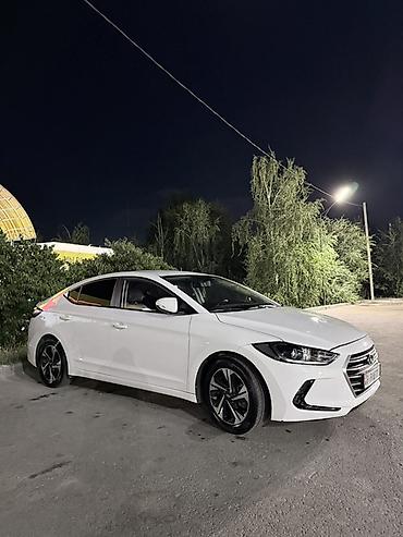 Hyundai Avante: 2018 г., 1.6 л, Автомат, Бензин, Седан