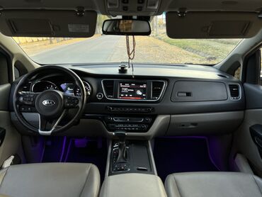 Kia: Kia Carnival: 2017 г., 2.2 л, Типтроник, Дизель, Минивэн — 9