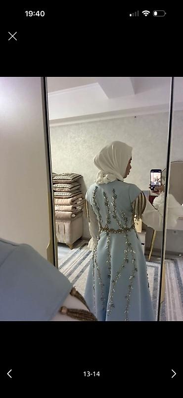 Вечерние платья: Платье в пол - Цвет: нежно-голубой. - Силуэт: расклешённая юбка — 13