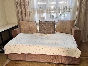 Диваны: Продаётся комплект из 3 диванов, один раскладной. Размер: 200×60 см — 3