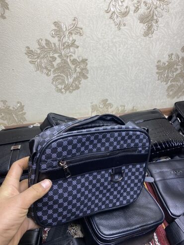 Барсетки: Мужские сумки на плечо/через плечо Варианты: - Компактные сумки из — 3