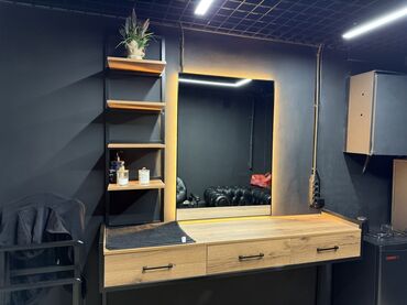 дорожка для дома: Полка и зеркало 
15тс сом 
2 комлекта