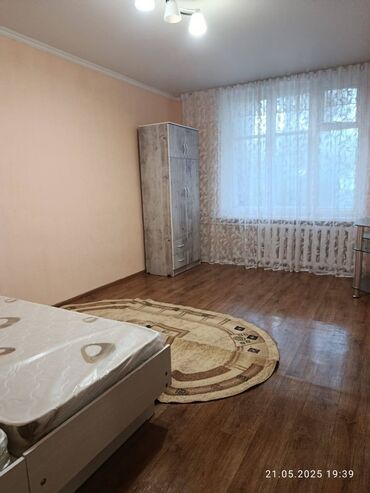 1 комнатная квартира без мебели: 1 бөлмө, 29 кв. м, Хрущевка, 1 кабат, Косметикалык ремонт