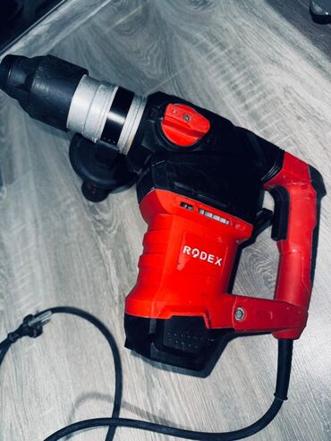 крутящийся диск: Перфоратор, Rodex