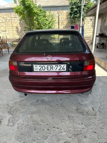 диски титан 16: Opel Astra: 1.6 l | 1997 il 299500 km Hetçbek