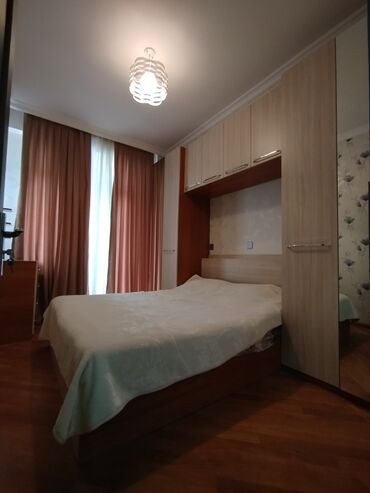 Yeni tikili: 3 otaqlı, Yeni tikili, 78 kv. m — 4