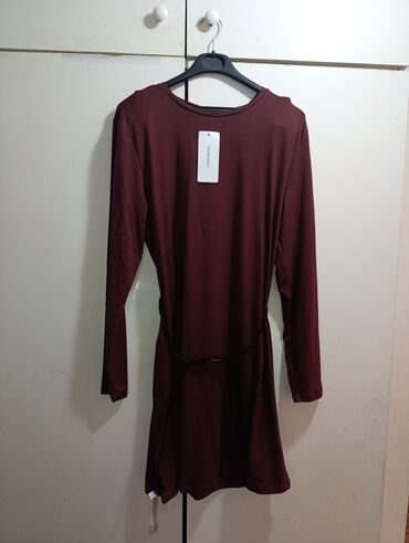 hastja haljine: L (EU 40), color - Red, Other style, Long sleeves