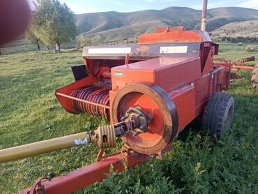 Комбайны: Пресс-подборщик Deutz-Fahr предназначен для сбора и прессования сена