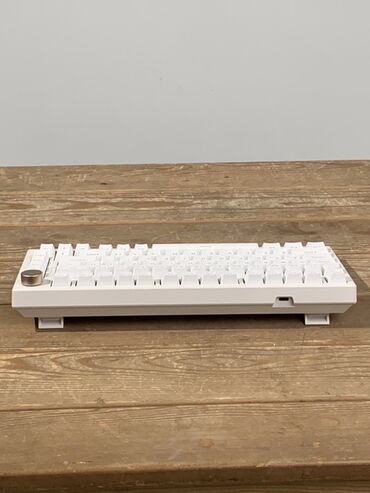Клавиатуры: Клавиатура, VGN, Механическая, Проводное подключение, Размер: 75% — 7