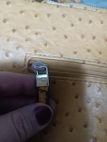 Классические сумки: Девочки продаю новую кожаную сумку без ка́робки. Шикарная сумка at lalafo.kg — 3 Классические сумки: Девочки продаю новую кожаную сумку без ка́робки. Шикарная сумка — 3