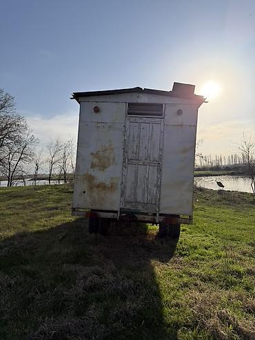Другие аксессуары для шин, дисков и колес: Платформа для пчел На тракторной основе с откидной площадкой — 8