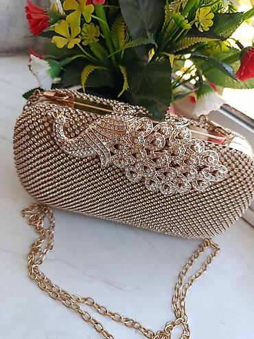 toy sumkalari: Qızılı rəngli zərli dəbli axşam çantası (clutch) - Xarici hissə — 2