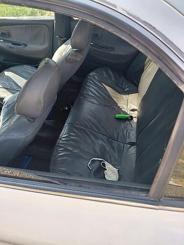 авто ярис: Hyundai Avante: 1998 г., Бензин, Седан — 5