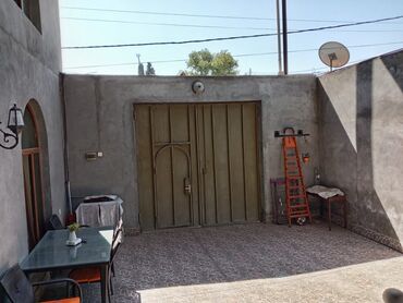 Həyət evləri və villaların satışı: 6 otaqlı, 200 kv. m, Kredit yoxdur, Orta təmir — 4