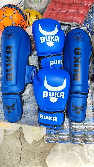 Перчатки: Комплект экипировки для единоборств BUKA Состав набора: - Боксерские — 10