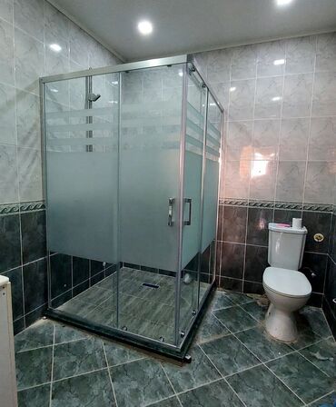 Duş kabinaları, arakəsmələr: Yeni Üstü açıq kabina, Künc üçün, Pulsuz çatdırılma — 4
