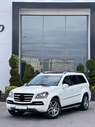 Mercedes-Benz: Mercedes-Benz GL-Class: 2011 г., 5.5 л, Автомат, Бензин, Внедорожник