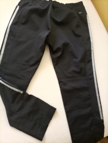 Donji deo: Adidas, M (EU 38), Jednobojni, bоја - Crna — 6