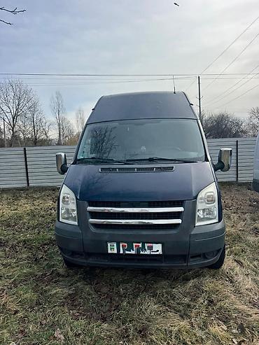 teker 17 type 0: Ford Transit: 2.4 l | 2010 il Van/Minivan — 1
