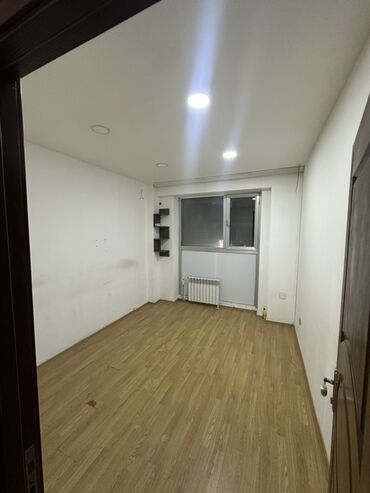 помещение в аренду под ресторан: İcarəyə/ofis üçün otaq – işıqlandırmalı və radiatorlu - Təyinat
