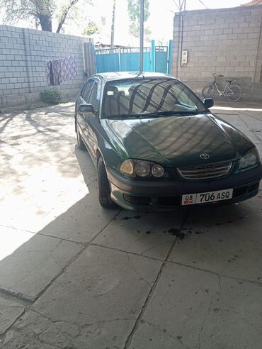 Toyota: Toyota Avensis: 1998 г., 1.8 л, Механика, Бензин, Седан