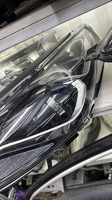 Бампер и комплектующие: Бампер Hyundai, Оригинал — 31