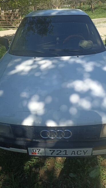 Audi: Audi 80: 1987 г., 1.8 л, Механика, Бензин, Седан