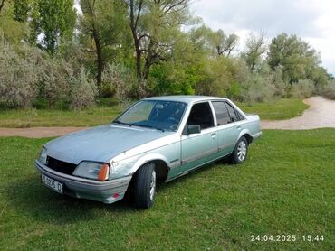 купить машину шевроле: Opel Rekord: 1984 г., 2 л, Механика, Бензин, Седан