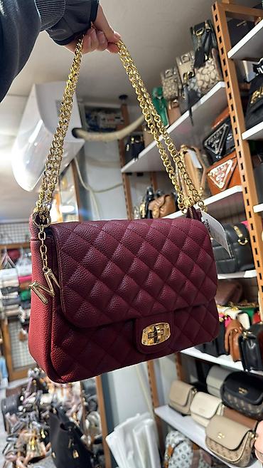 torba od teksasa: Ženska torba preko ramena – quilt dizajn sa zlatnim lancem - Model — 4