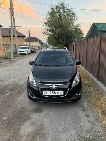 автомат венто: Chevrolet Spark: 2015 г., 1 л, Автоматические, Бензин, Хэтчбэк
