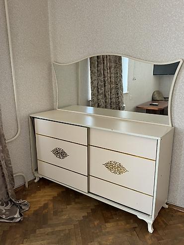 eyvan masa: Mebel dəsti – müxtəlif otaqlar üçün saxlancla təmin edən elementlər — 4