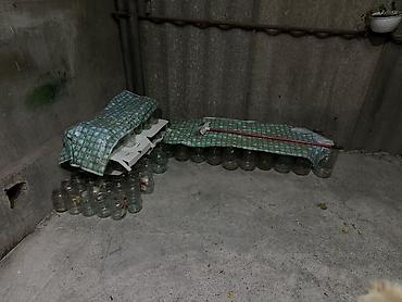 кол килем: Продаю банки:
1л 20сом
2-3л 30 — 1