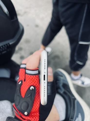 iphone 11 копия: IPhone 11, белый цвет - Экран Liquid Retina HD (IPS), True Tone — 4