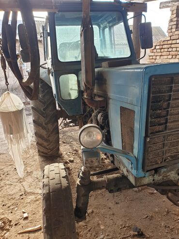 Тракторы МТЗ (Беларус): Трактор МТЗ «Беларус» с кабиной, сзади трехточечная навеска и ВОМ — 6