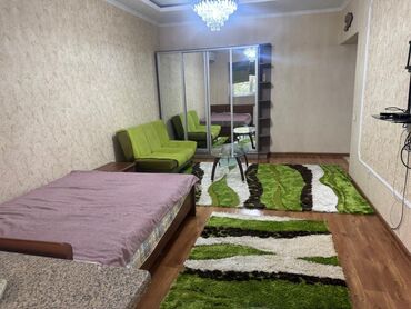квартира ахунбаева аренда: 1 бөлмө, Менчик ээси, Чогуу жашоосу жок, Толугу менен эмереги бар