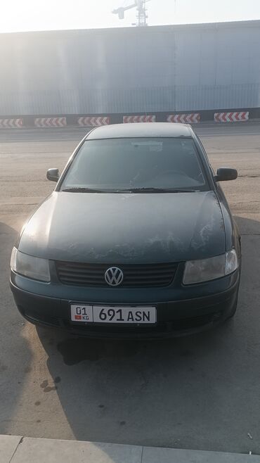 Volkswagen: Volkswagen Passat: 1997 г., 1.8 л, Механика, Бензин, Седан