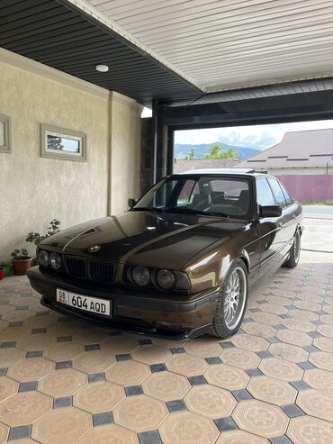 BMW: BMW M5: 1995 г., 2.5 л, Механика, Бензин, Седан