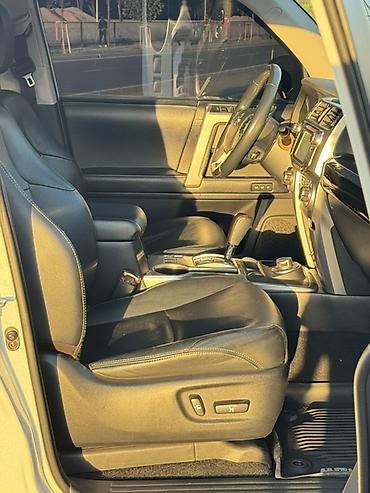 фураннер: Toyota 4Runner: 2018 г., 4 л, Автомат, Бензин, Внедорожник — 9