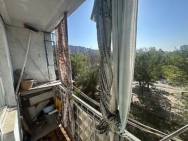 аренда квартир 7 мкр: 1 комната, 33 м², 7 мкр 104 серия, 3 этаж, Требуется ремонт — 6