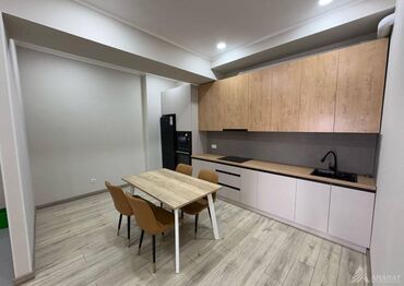 сдаю квартиру в бишкеке недорого без посредников 2023 год: 2 комнаты, 93 м², Элитка, 10 этаж, Евроремонт