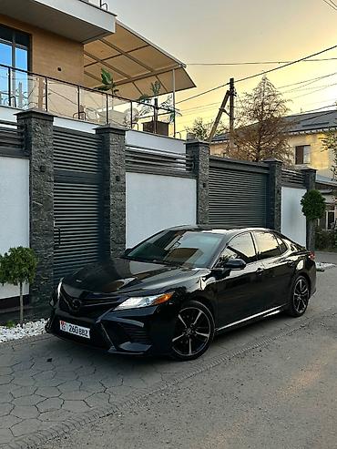 ram 2500: Toyota Camry: 2018 г., 2.5 л, Автомат, Бензин, Седан — 1