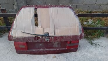 багажник на степ спада: Капот Volkswagen 1997 г., Б/у, цвет - Красный, Оригинал