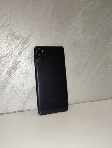 телефон флай 4490: Samsung Galaxy A11, Б/у, 32 ГБ, цвет - Черный, 2 SIM