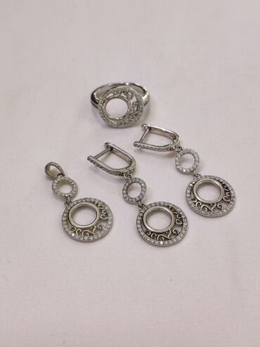 браслет с шипами: Новая коллекция Комплект с узорами Серебро 925 пробы Цена 3500 сом